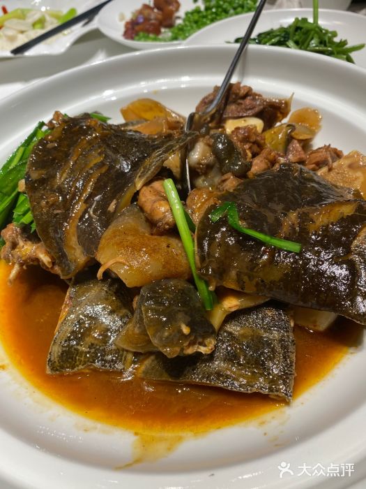 “感觉最近安徽菜很流行啊
约饭经常约到.”-品粹生态餐饮-上海美食