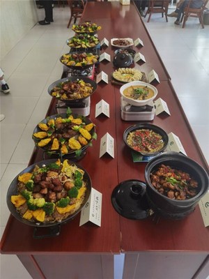 石台县举办首届“新徽菜名徽厨”美食制作技能比赛