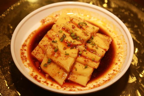 熨斗镇上下一心齐力打造‘熨味’餐厅，石泉新亮点原生态徽菜飘香